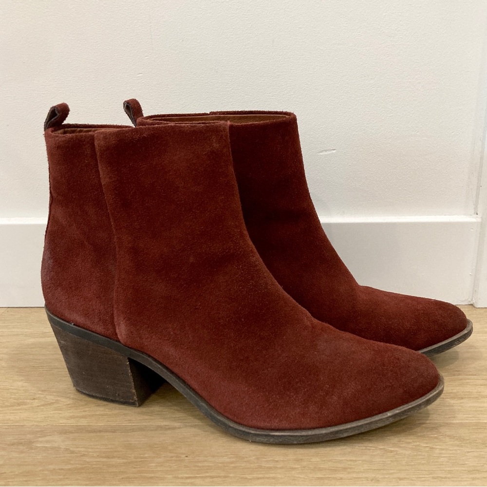Lucky Brand Maroon Suede Boots Size 11